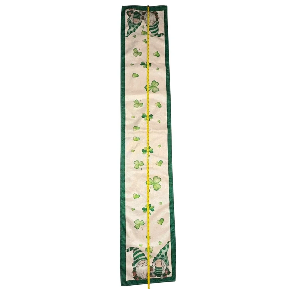 St Patricks Day Gnome‎ Heart Clover Irish Green Table Runner 13